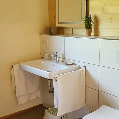 Oekologisches Holzblock-ferienhaus Lauterdoerfle 150 - Baujahr 2022 - Mit Gratis Albcard